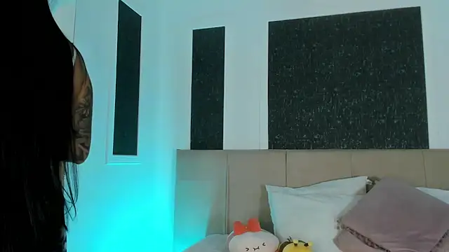 Snapshot of Alaia_Manson chatting on February 2026 07:35:01 PM Alaia Manson online show from February 2026 07:35:01 PM