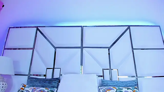 RileySweett online show from February 2025 11:32:02 AM