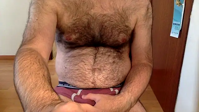 Snapshot of spanishairy chatting on September 2025 04:29:02 PM spanishairy online show from September 2025 04:29:02 PM