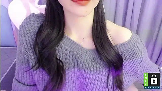 Snapshot of San___San chatting on January 2025 05:24:01 PM San San online show from January 2025 05:24:01 PM