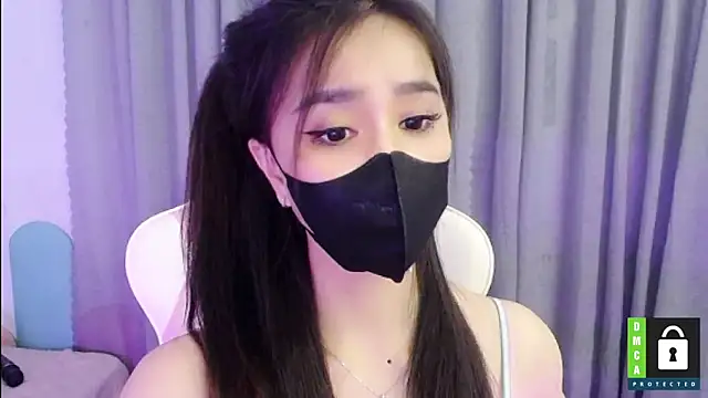 Snapshot of San___San chatting on January 2025 02:25:01 AM San San online show from January 2025 02:25:01 AM