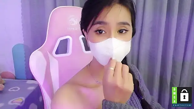 Snapshot of San___San chatting on February 2025 03:42:02 PM San San online show from February 2025 03:42:02 PM