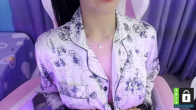 Snapshot of San___San chatting on February 2025 12:36:02 AM San San online show from February 2025 12:36:02 AM