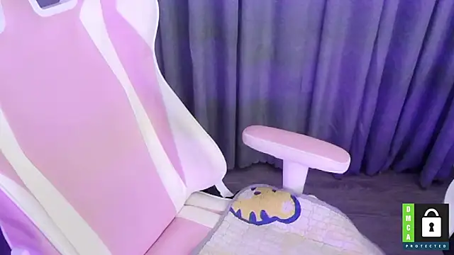 Snapshot of San___San chatting on February 2025 06:42:01 PM San San online show from February 2025 06:42:01 PM