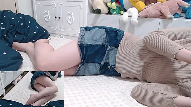 Snapshot of Kakushi_dori chatting on December 2024 11:36:02 AM Kakushi dori online show from December 2024 11:36:02 AM