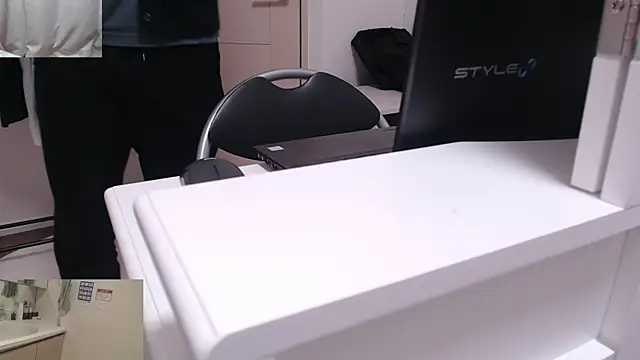 Snapshot of Kakushi_dori chatting on March 2025 11:17:01 AM Kakushi dori online show from March 2025 11:17:01 AM