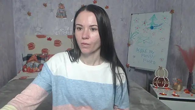 KaraCriegs online show from November 2025 07:17:01 PM