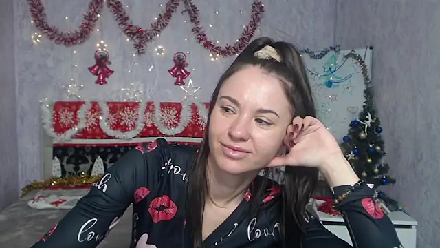 KaraCriegs online show from December 2025 07:53:02 PM