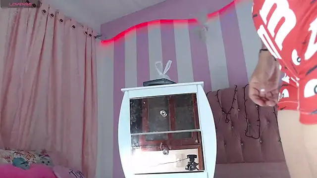 Snapshot of zaleya_mateus chatting on October 2025 11:16:01 AM zaleya mateus online show from October 2025 11:16:01 AM