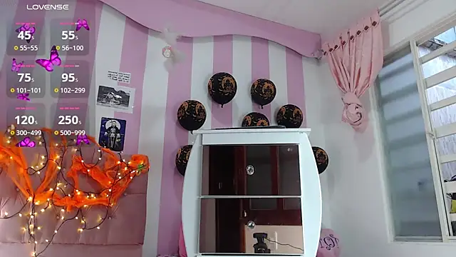 Snapshot of zaleya_mateus chatting on October 2025 11:00:02 AM zaleya mateus online show from October 2025 11:00:02 AM