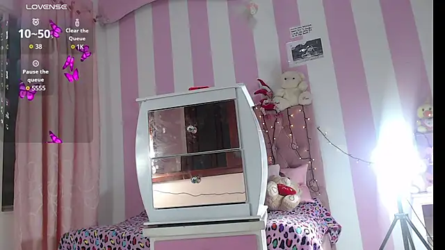 Snapshot of zaleya_mateus chatting on December 2025 10:53:01 AM zaleya mateus online show from December 2025 10:53:01 AM