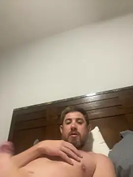 caliguy37 online show from December 2025 03:33:01 AM