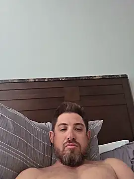 caliguy37 online show from May 2026 07:44:02 PM
