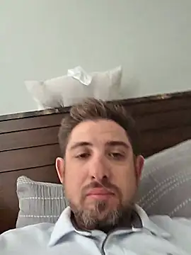 caliguy37 online show from July 2026 08:11:01 PM
