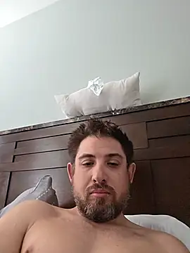 caliguy37 online show from July 2026 06:21:02 PM