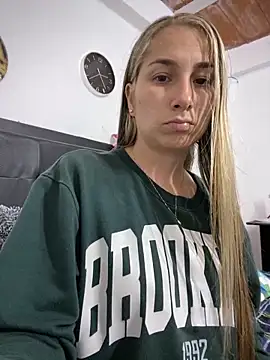 Iris love18 online show from March 2025 07:38:02 PM