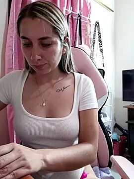 Iris love18 online show from April 2026 03:36:02 AM