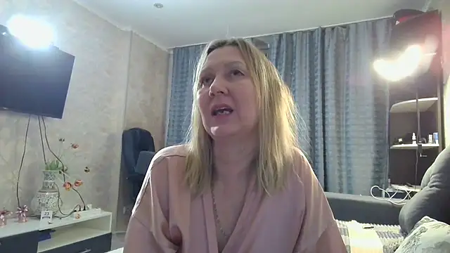 WindChristy online show from March 2026 09:43:01 PM