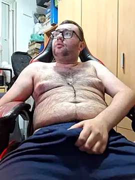 Javier bear online show from April 2026 09:23:02 PM