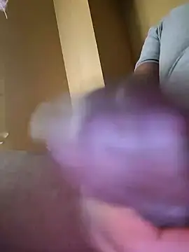 Snapshot of Kingkongding47 chatting on November 2025 07:24:02 PM Kingkongding47 online show from November 2025 07:24:02 PM