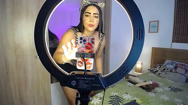 ShanonLe online show from January 2025 03:17:02 PM