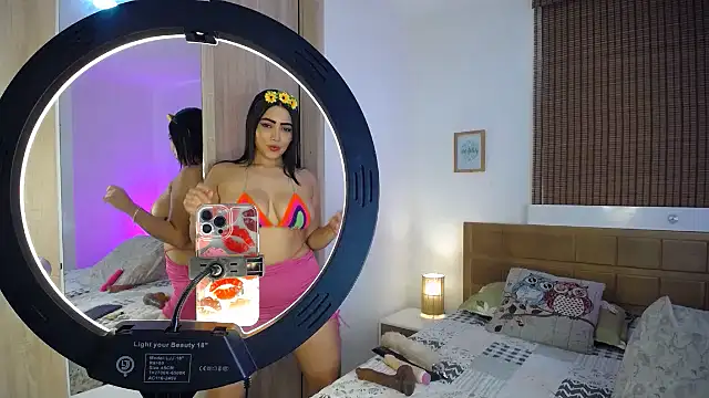 ShanonLe online show from January 2025 07:56:02 PM