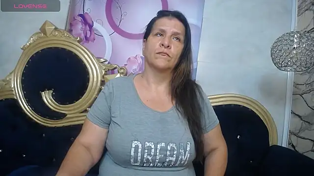 Snapshot of karito_mature17 chatting on March 2025 07:06:02 PM karito mature17 online show from March 2025 07:06:02 PM