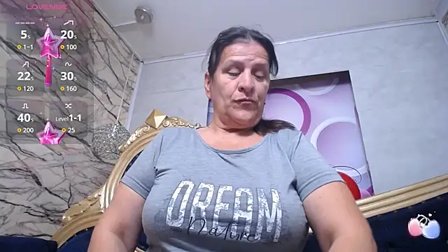 Snapshot of karito_mature17 chatting on November 2025 11:21:02 AM karito mature17 online show from November 2025 11:21:02 AM