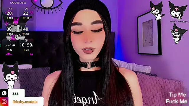 Snapshot of kimMaddiee chatting on October 2025 06:01:02 AM kimMaddiee online show from October 2025 06:01:02 AM