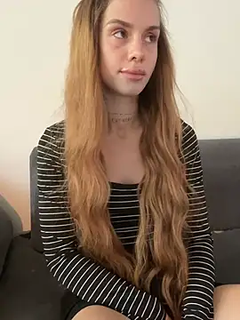 EmiliaCatalina online show from July 2026 06:43:02 PM