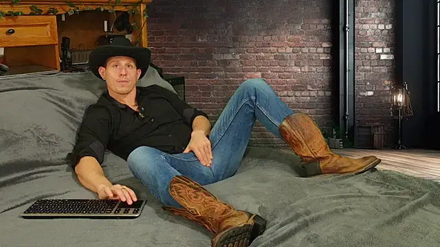 zack Fisher online show from February 2026 11:10:02 PM