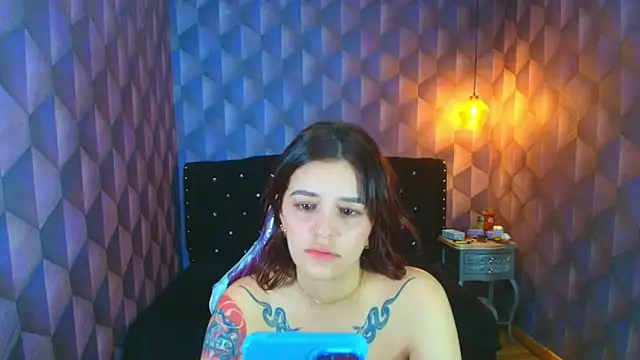 LiaHarryis online show from March 2026 07:20:01 PM