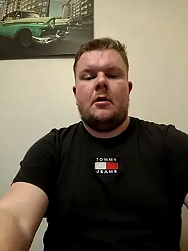 Snapshot of titovilan_PL chatting on February 2025 06:20:01 PM titovilan PL online show from February 2025 06:20:01 PM