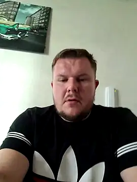 Snapshot of titovilan_PL chatting on September 2025 11:33:02 AM titovilan PL online show from September 2025 11:33:02 AM