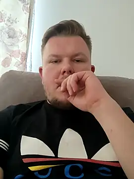 titovilan PL online show from April 2026 06:18:01 AM