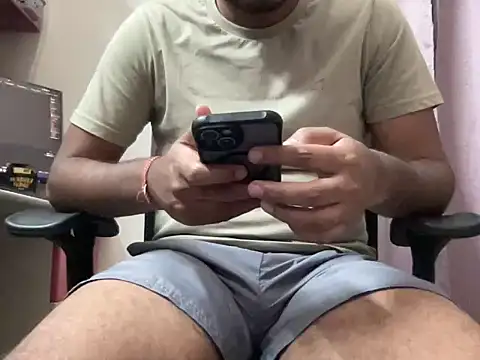 dhruv-sluppy online show from October 2025 01:37:01 PM