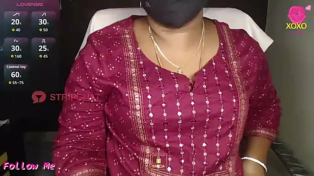 Snapshot of vani-09 chatting on January 2026 02:32:02 PM vani-09 online show from January 2026 02:32:02 PM