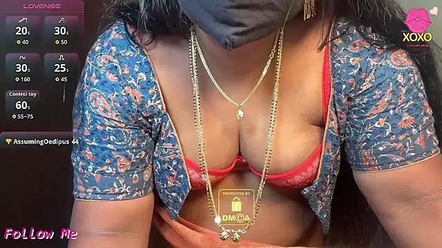 Snapshot of vani-09 chatting on February 2026 05:01:02 AM vani-09 online show from February 2026 05:01:02 AM