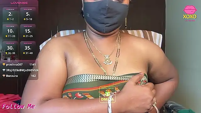 Snapshot of vani-09 chatting on February 2026 04:43:02 AM vani-09 online show from February 2026 04:43:02 AM