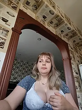 Lady nice cat online show from June 2026 03:13:02 AM