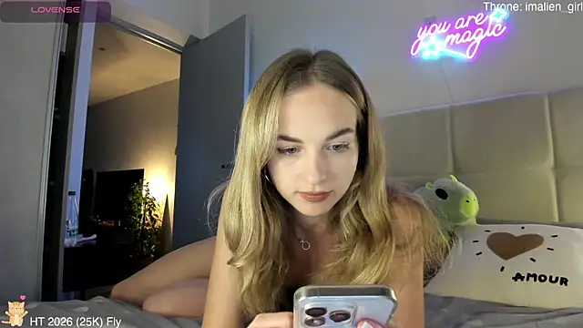 Miss Aliannaa online show from June 2026 07:25:02 PM
