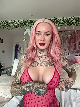 Snapshot of Stella-Kink chatting on June 2026 12:11:01 PM Stella-Kink online show from June 2026 12:11:01 PM
