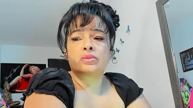 seleneh online show from March 2026 06:58:01 PM