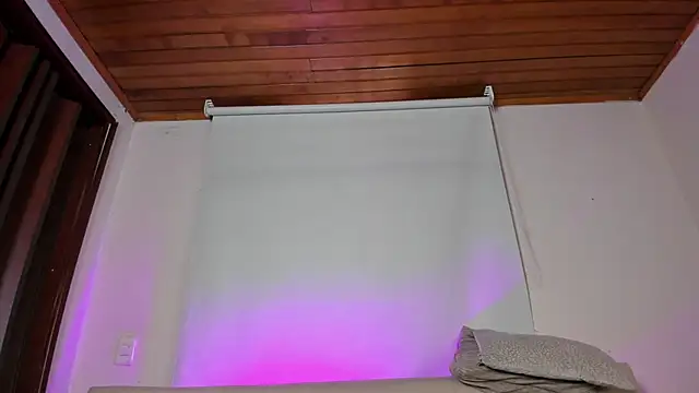 roselinedior online show from January 2025 02:00:02 PM