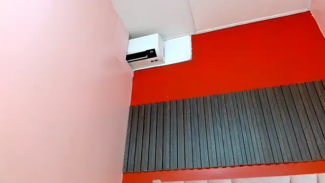 Snapshot of VeronicaRobles chatting on September 2025 06:44:02 PM VeronicaRobles online show from September 2025 06:44:02 PM