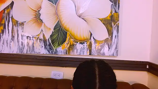 Snapshot of VeronicaRobles chatting on November 2025 06:30:02 PM VeronicaRobles online show from November 2025 06:30:02 PM