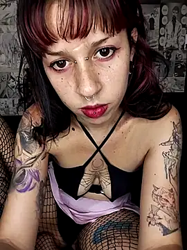 Snapshot of toxicsharmmy chatting on October 2025 12:33:02 AM toxicsharmmy online show from October 2025 12:33:02 AM