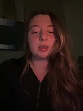 Snapshot of curvyflawless chatting on January 2025 07:18:02 PM curvyflawless online show from January 2025 07:18:02 PM