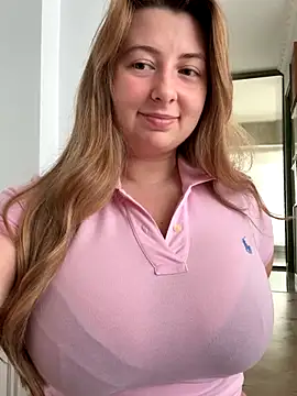 Snapshot of curvyflawless chatting on October 2025 07:45:02 AM curvyflawless online show from October 2025 07:45:02 AM