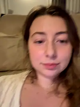 Snapshot of curvyflawless chatting on November 2025 06:12:01 PM curvyflawless online show from November 2025 06:12:01 PM